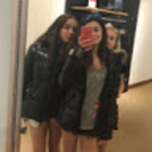 Meet your Posher, Liv